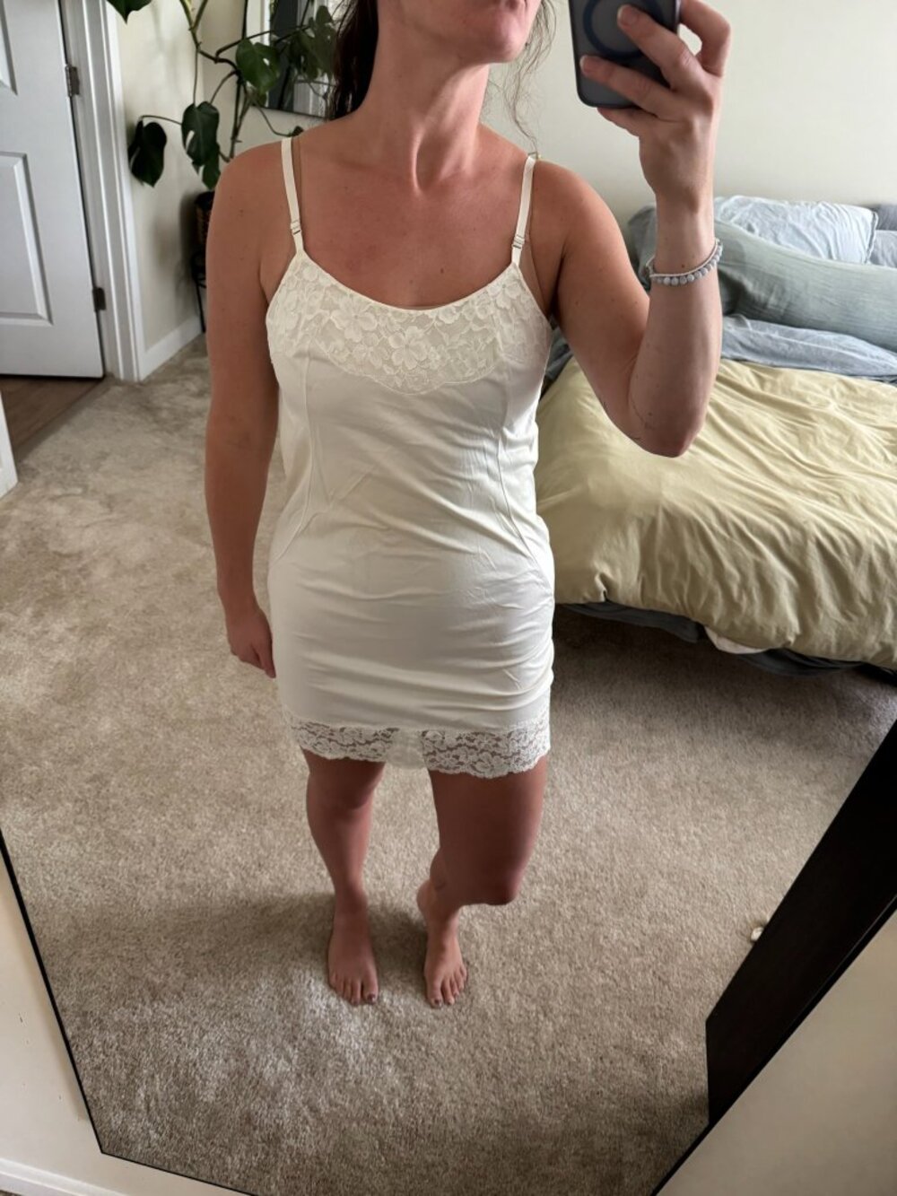 Vintage Vanity Fair Buttercream Lace Slip Dress Size 34